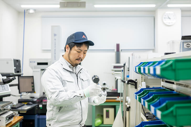 製造管理部 M.H.