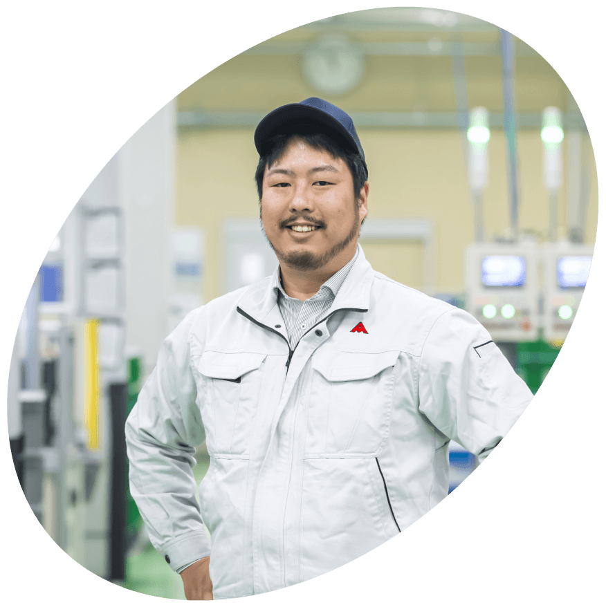 製造管理部 M.H.